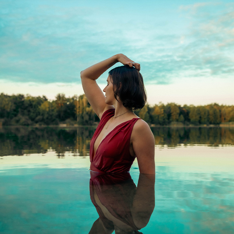 MindStyle: Feminine Frauen-Shootings, sinnliche Fotos, feminine Fotos, Outdoor-Shooting, Fotoshooting für Frauen