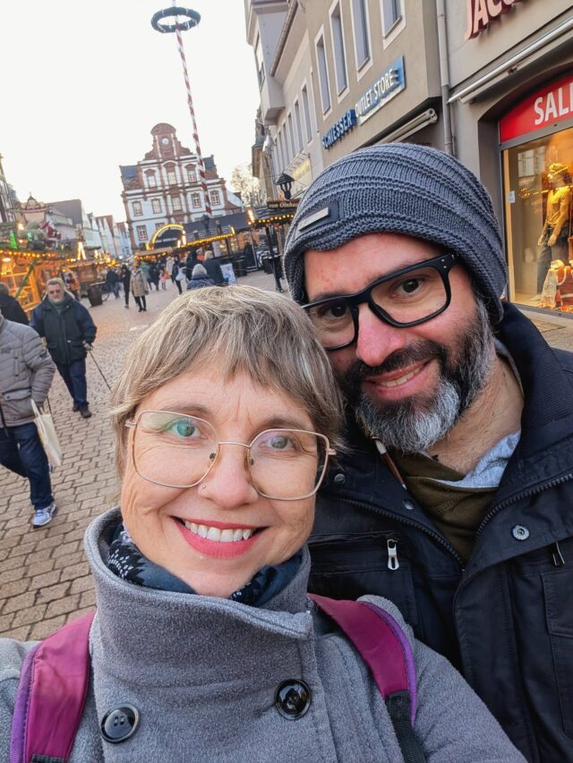 Den Tag entspannt und bei schönstem Wetter auf dem Weihnachtsmarkt in #Speyer genossen. Ein bisschen Shopping, Currywurst und Waffel inklusive. 😋
#weihnachtsmarkt #mindstyle #lifeisgood #weihnachten #lieblingsmensch